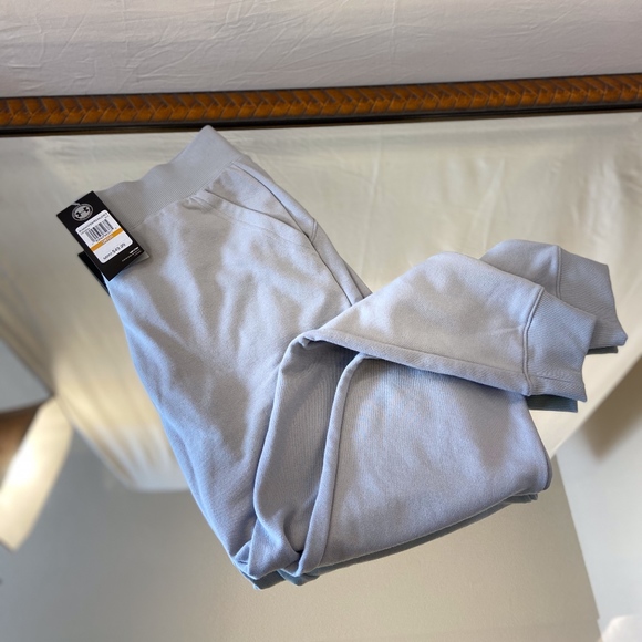 grey under armour sweats